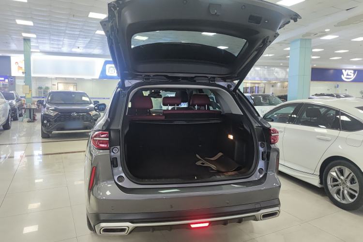 Used GAC Trumpchi GS4 PLUS 2022 390T Automatic Starry Edition Trunk