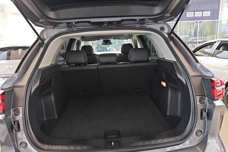Used GAC Trumpchi GS4 PLUS 2022 270T Automatic Starry Edition Trunk
