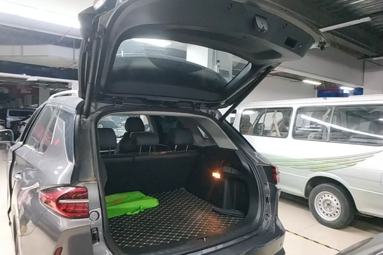 Used GAC Trumpchi GS4 PLUS 2022 390T Automatic Galaxy Edition Trunk