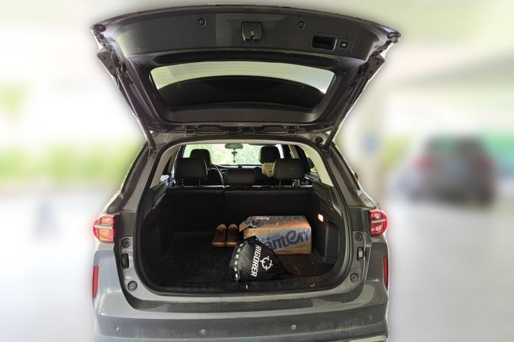 Used GAC Trumpchi GS4 PLUS 2022 390T Automatic Nebula Edition Trunk