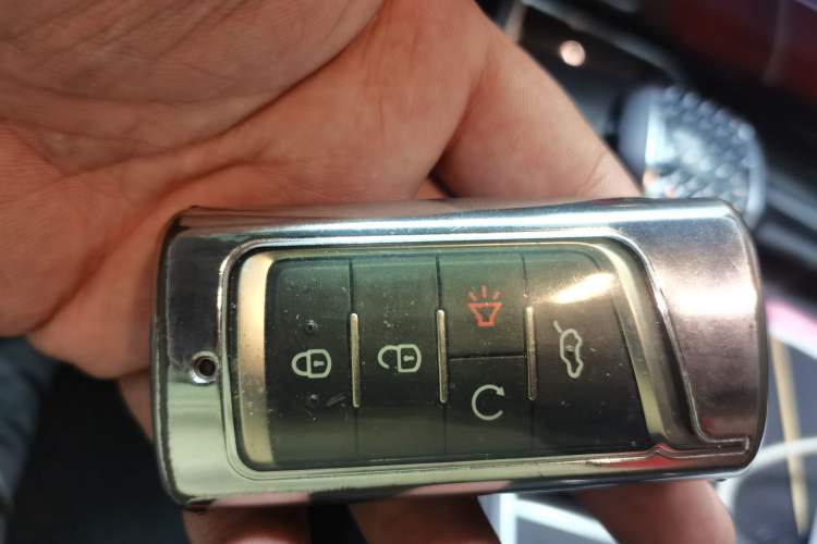 Used GAC Trumpchi GS4 PLUS 2022 390T Automatic Nebula Edition Vehicle Key