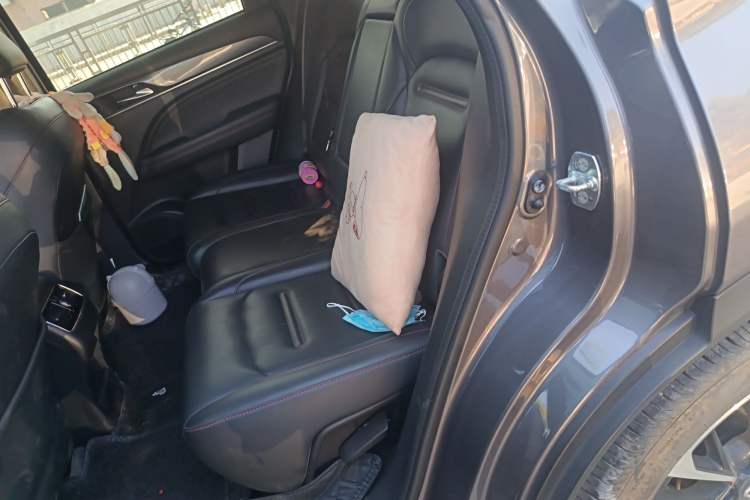 Used GAC Trumpchi GS4 PLUS 2022 270T Automatic Galaxy Edition Left Rear Seat