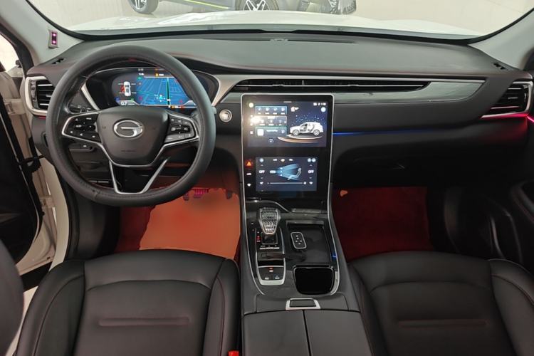 Used GAC Trumpchi GS4 PLUS 2022 390T Automatic Nebula Edition Center Console