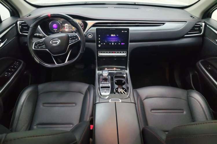 Used GAC Trumpchi GS4 PLUS 2022 270T Automatic Star Edition Center Console