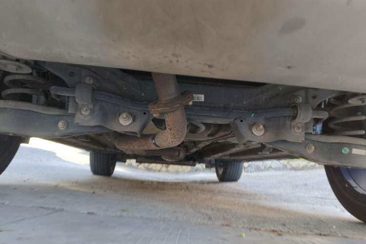 Used GAC Trumpchi GS4 PLUS 2022 270T Automatic Galaxy Edition Chassis Rear