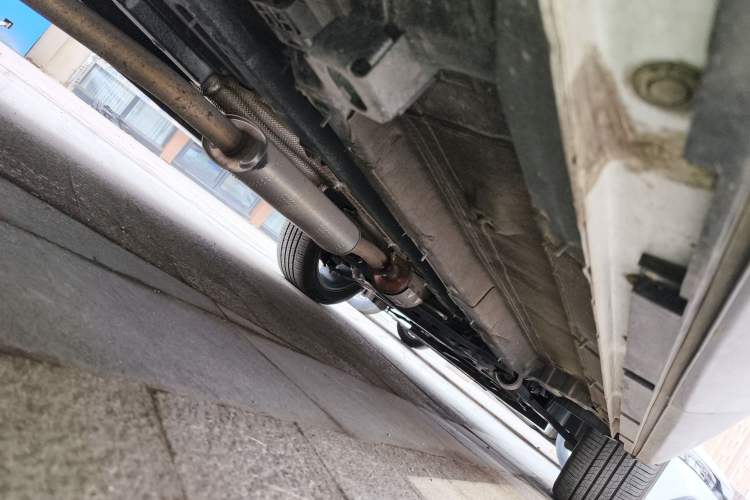 Used GAC Trumpchi GS4 PLUS 2022 270T Automatic Star Edition Chassis Rear Right