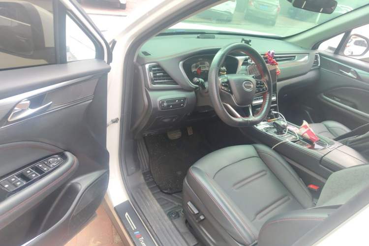 Used GAC Trumpchi GS4 PLUS 2022 270T Automatic Star Edition Driver Seat