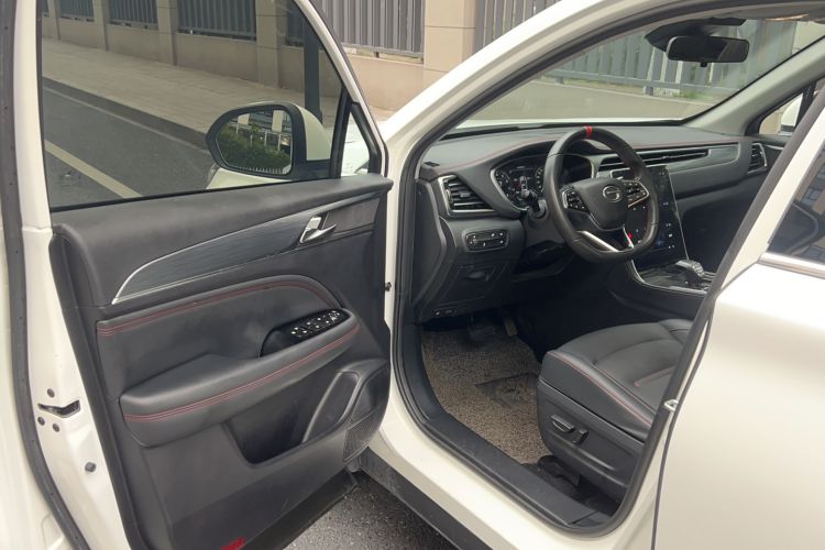 Used GAC Trumpchi GS4 PLUS 2022 390T Automatic Nebula Edition Driver Seat