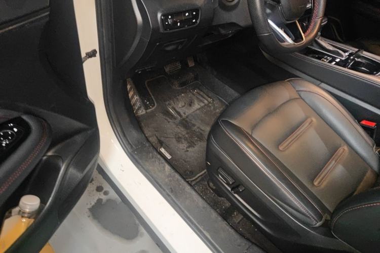 Used GAC Trumpchi GS4 PLUS 2022 390T Automatic Galaxy Edition Driver Seat