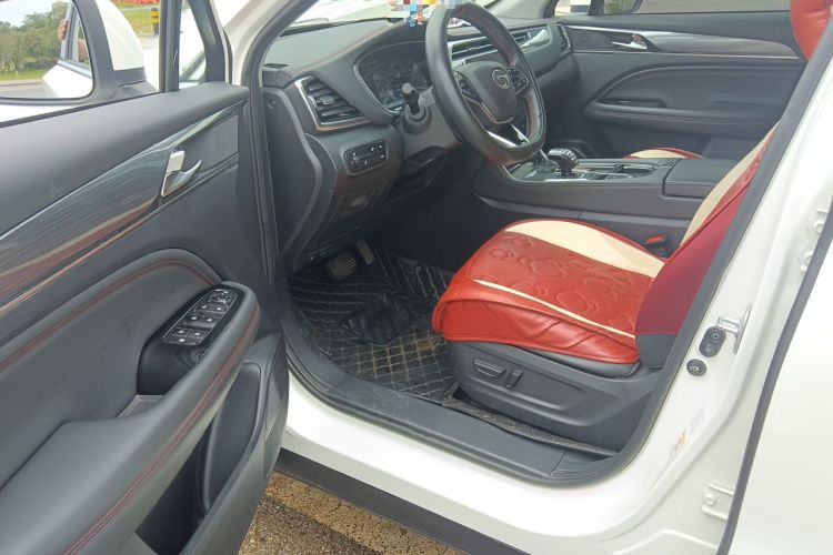 Used GAC Trumpchi GS4 PLUS 2022 390T Automatic Nebula Edition Driver Seat