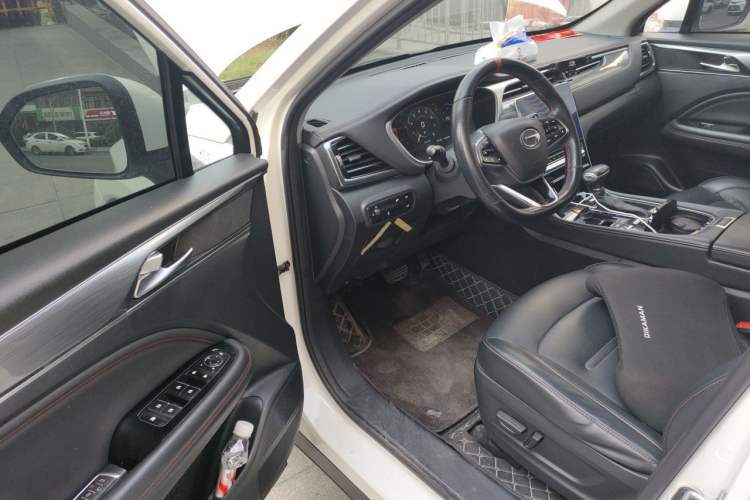Used GAC Trumpchi GS4 PLUS 2022 390T Automatic Galaxy Edition Driver Seat