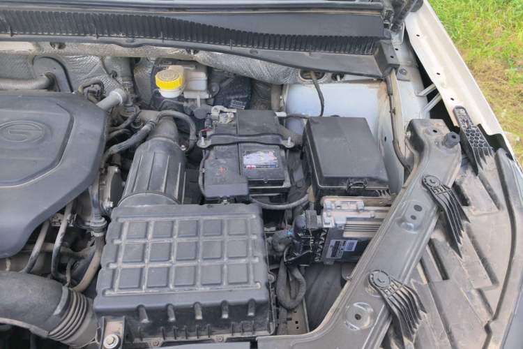 Used GAC Trumpchi GS4 PLUS 2022 270T Automatic Star Edition Engine Bay Left