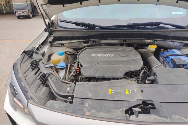 Used GAC Trumpchi GS4 PLUS 2022 390T Automatic Galaxy Edition Engine Bay Right