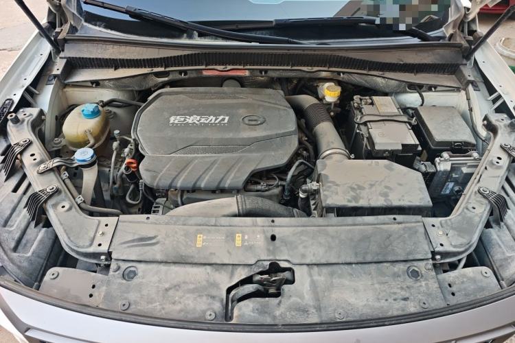 Used GAC Trumpchi GS4 PLUS 2022 390T Automatic Galaxy Edition Engine Bay