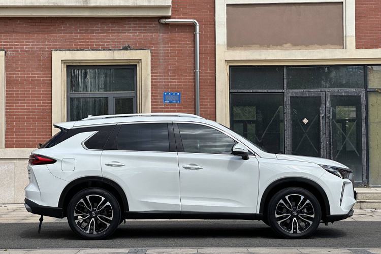 Used GAC Trumpchi GS4 PLUS 2022 390T Automatic Galaxy Edition Exterior 3