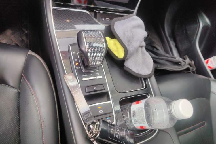 Used GAC Trumpchi GS4 PLUS 2022 390T Automatic Starry Edition Gear Lever