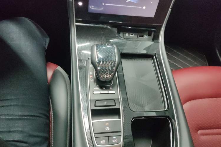 Used GAC Trumpchi GS4 PLUS 2022 270T Automatic Star Edition Gear Lever
