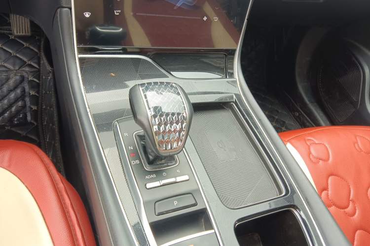 Used GAC Trumpchi GS4 PLUS 2022 390T Automatic Nebula Edition Gear Lever