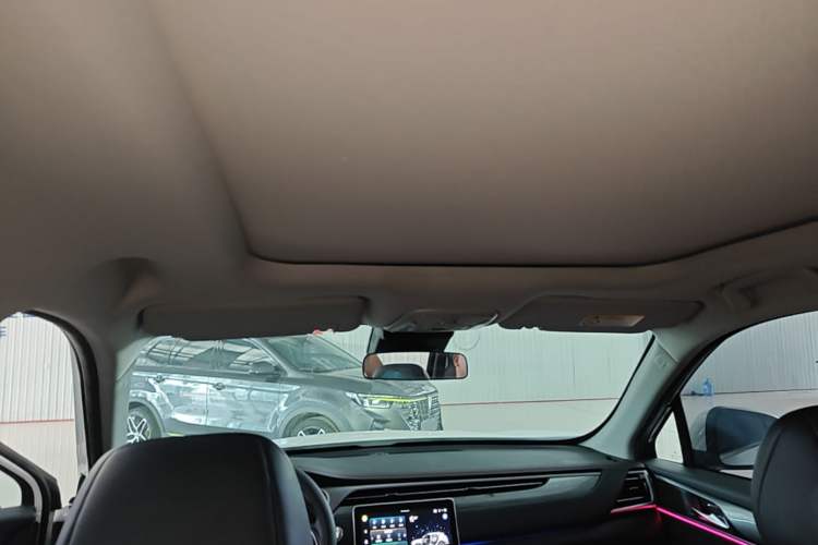 Used GAC Trumpchi GS4 PLUS 2022 390T Automatic Nebula Edition Headliner