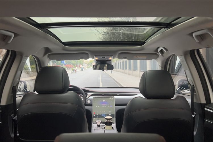 Used GAC Trumpchi GS4 PLUS 2022 390T Automatic Nebula Edition Headliner
