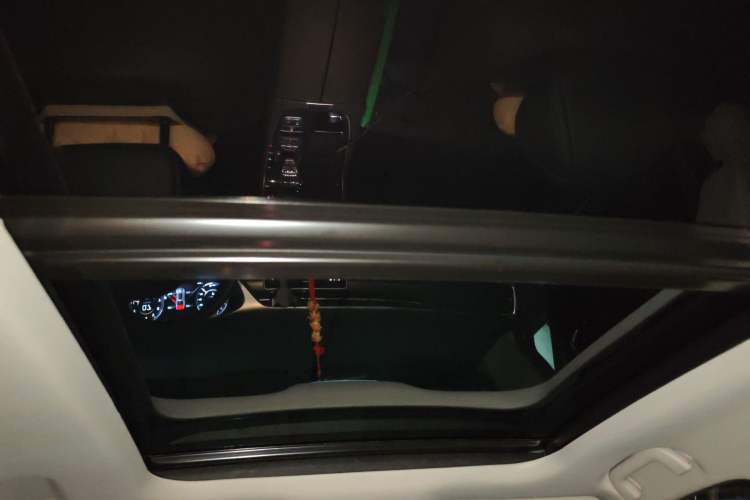 Used GAC Trumpchi GS4 PLUS 2022 390T Automatic Starry Edition Headliner