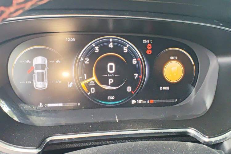 Used GAC Trumpchi GS4 PLUS 2022 390T Automatic Galaxy Edition Instrument Cluster