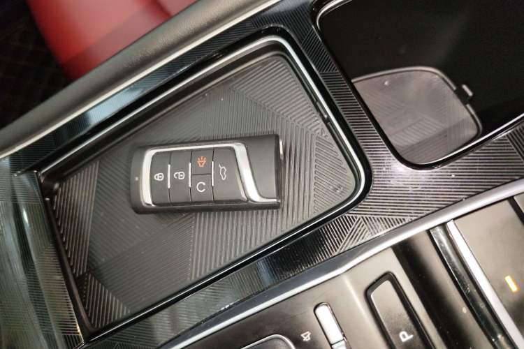 Used GAC Trumpchi GS4 PLUS 2022 270T Automatic Star Edition Interior 1