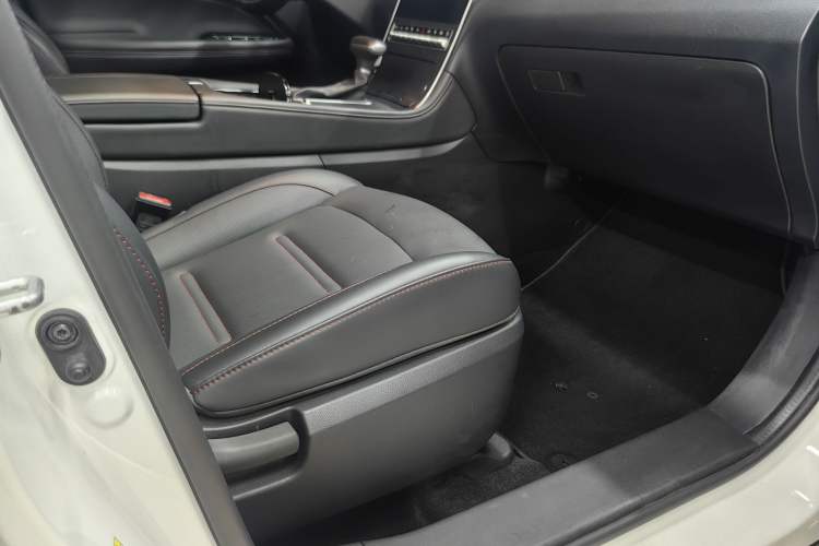 Used GAC Trumpchi GS4 PLUS 2022 390T Automatic Galaxy Edition Interior 14