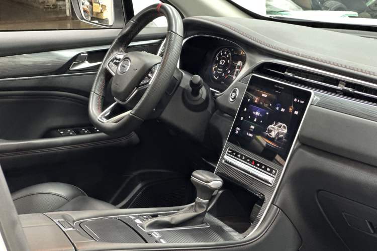 Used GAC Trumpchi GS4 PLUS 2022 390T Automatic Galaxy Edition Interior 6