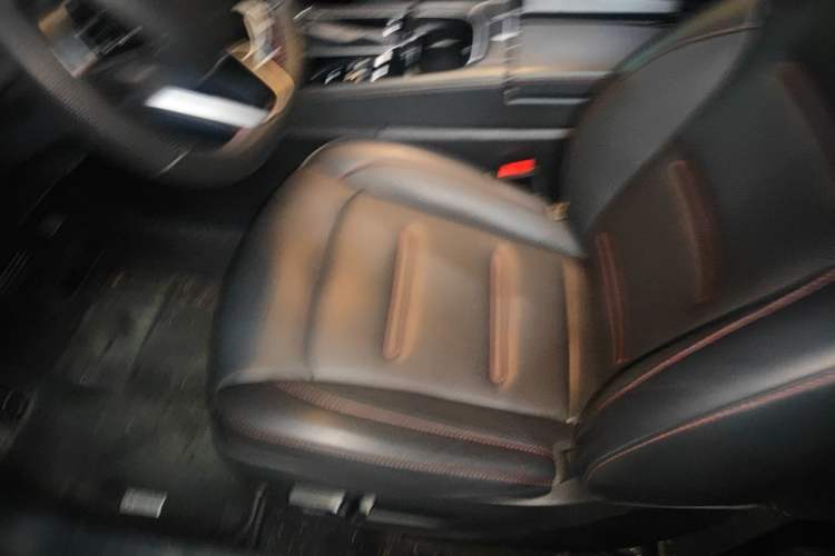 Used GAC Trumpchi GS4 PLUS 2022 390T Automatic Galaxy Edition Left Front Seat