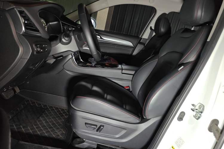 Used GAC Trumpchi GS4 PLUS 2022 270T Automatic Galaxy Edition Left Front Seat