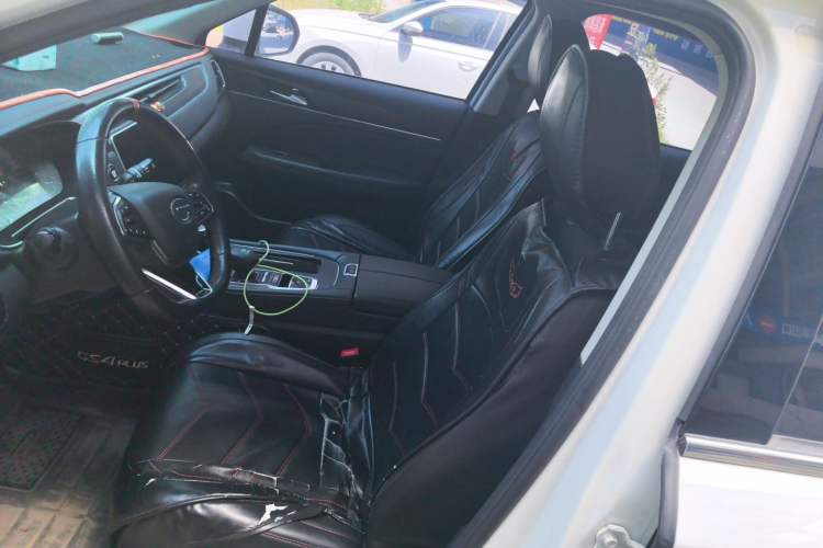 Used GAC Trumpchi GS4 PLUS 2022 270T Automatic Star Edition Left Front Seat