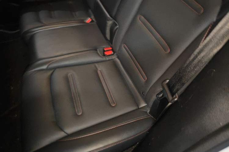 Used GAC Trumpchi GS4 PLUS 2022 390T Automatic Galaxy Edition Left Rear Seat