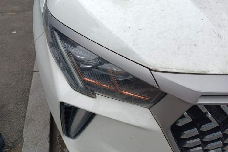 Used GAC Trumpchi GS4 PLUS 2022 270T Automatic Galaxy Edition Right Front Headlight