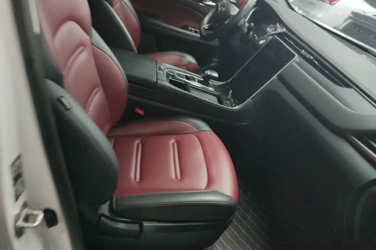 Used GAC Trumpchi GS4 PLUS 2022 270T Automatic Star Edition Right Front Seat