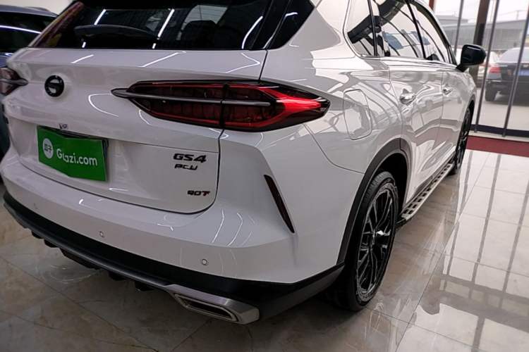 Used GAC Trumpchi GS4 PLUS 2022 390T Automatic Galaxy Edition Right Rear Taillight