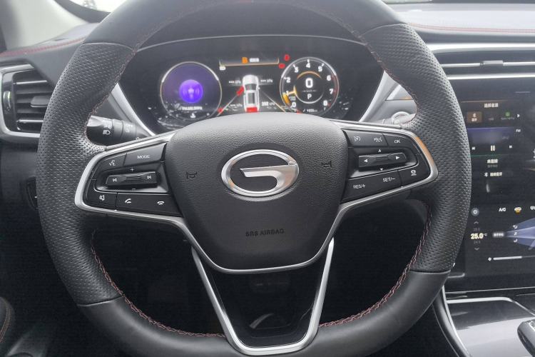 Used GAC Trumpchi GS4 PLUS 2022 270T Automatic Star Edition Steering Wheel