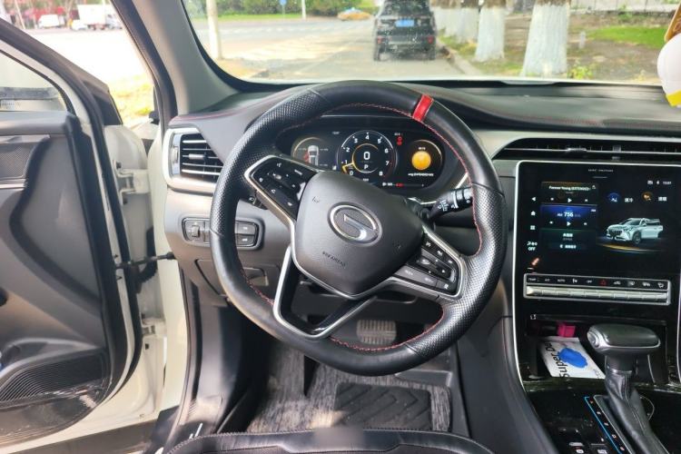 Used GAC Trumpchi GS4 PLUS 2022 390T Automatic Galaxy Edition Steering Wheel