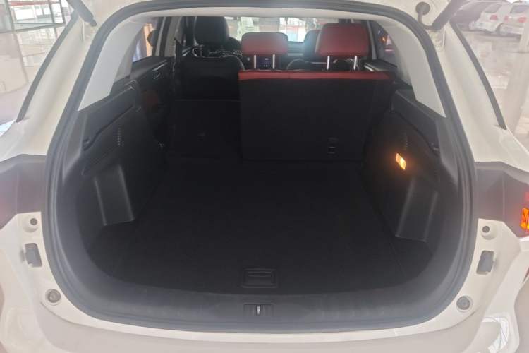 Used GAC Trumpchi GS4 PLUS 2022 390T Automatic Nebula Edition Trunk