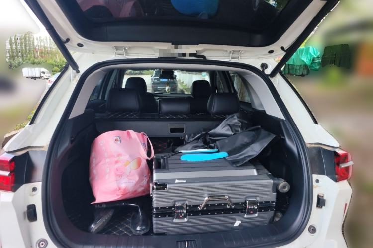 Used GAC Trumpchi GS4 PLUS 2022 390T Automatic Galaxy Edition Trunk