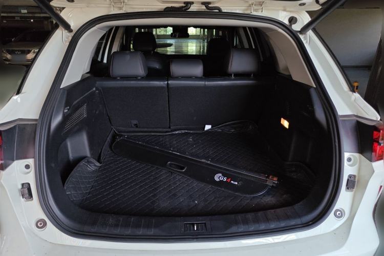 Used GAC Trumpchi GS4 PLUS 2022 270T Automatic Galaxy Edition Trunk