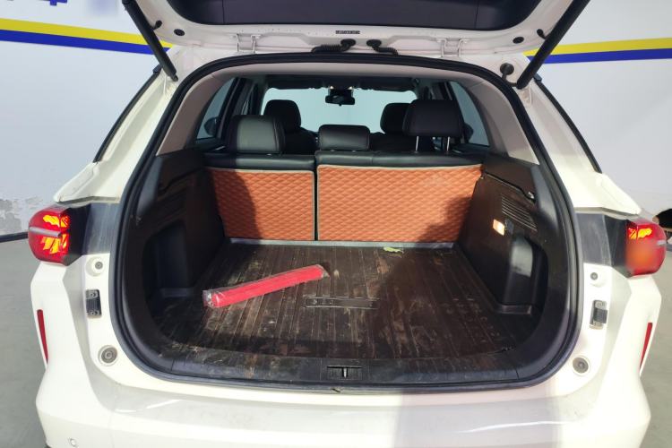 Used GAC Trumpchi GS4 PLUS 2022 270T Automatic Star Edition Trunk