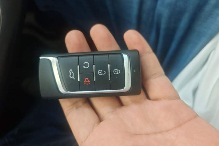Used GAC Trumpchi GS4 PLUS 2022 390T Automatic Nebula Edition Vehicle Key