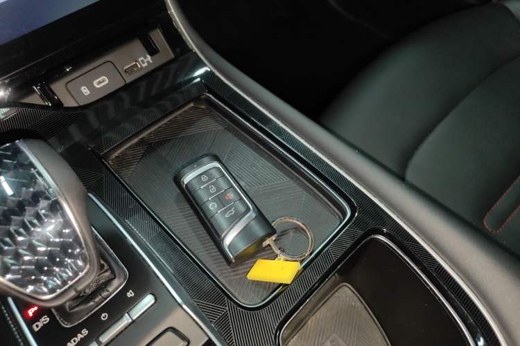 Used GAC Trumpchi GS4 PLUS 2022 390T Automatic Nebula Edition Vehicle Key