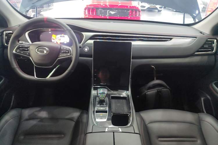 Used GAC Trumpchi GS4 PLUS 2023 390T Automatic Nebula Edition Center Console