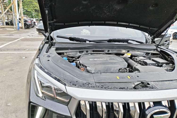 Used GAC Trumpchi GS4 PLUS 2023 390T Automatic Nebula Edition Engine Bay Right
