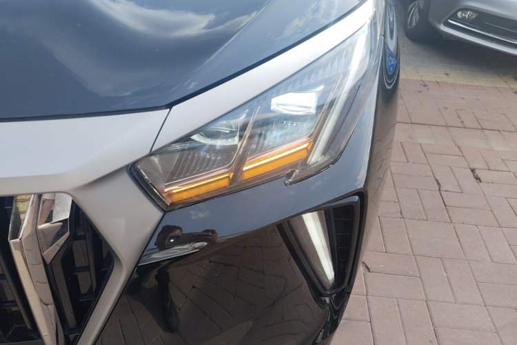Used GAC Trumpchi GS4 PLUS 2023 390T Automatic Galaxy Edition Left Front Headlight