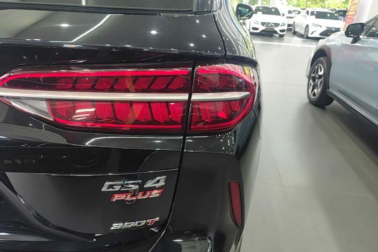 Used GAC Trumpchi GS4 PLUS 2023 390T Automatic Nebula Edition Right Rear Taillight