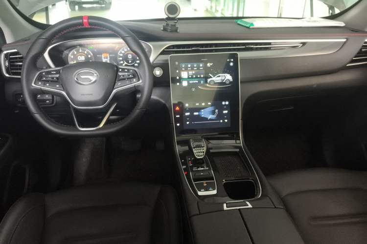 Used GAC Trumpchi GS4 PLUS 2023 390T Automatic Nebula Edition Center Console