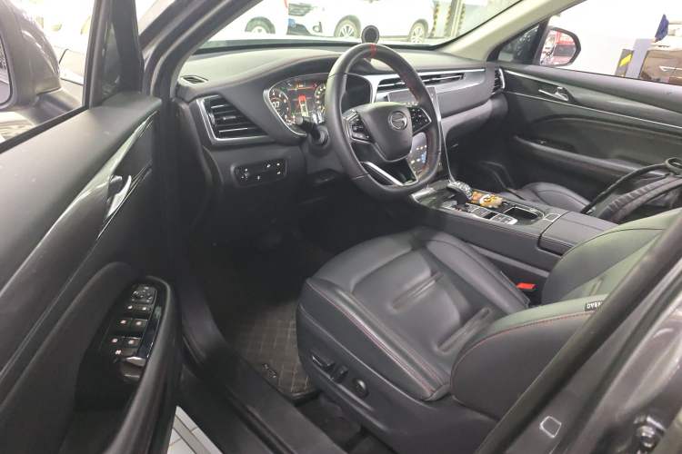 Used GAC Trumpchi GS4 PLUS 2023 390T Automatic Nebula Edition Driver Seat